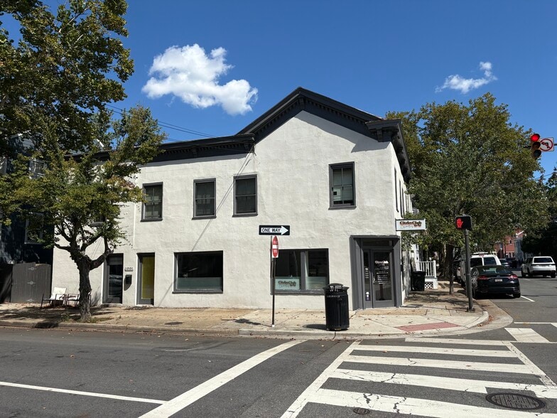 300 N Patrick St, Alexandria, VA for sale - Building Photo - Image 2 of 6
