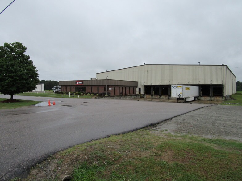 584 Isaac Smith Rd, Goldsboro, NC for sale - Building Photo - Image 1 of 1