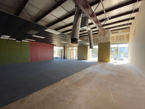 920 E County Line Rd, Ridgeland, MS for lease Interior Photo- Image 2 of 3