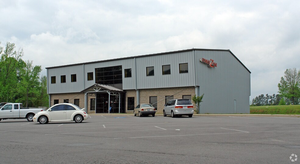 519 W Commerce St, Bryant, AR for sale - Primary Photo - Image 1 of 1