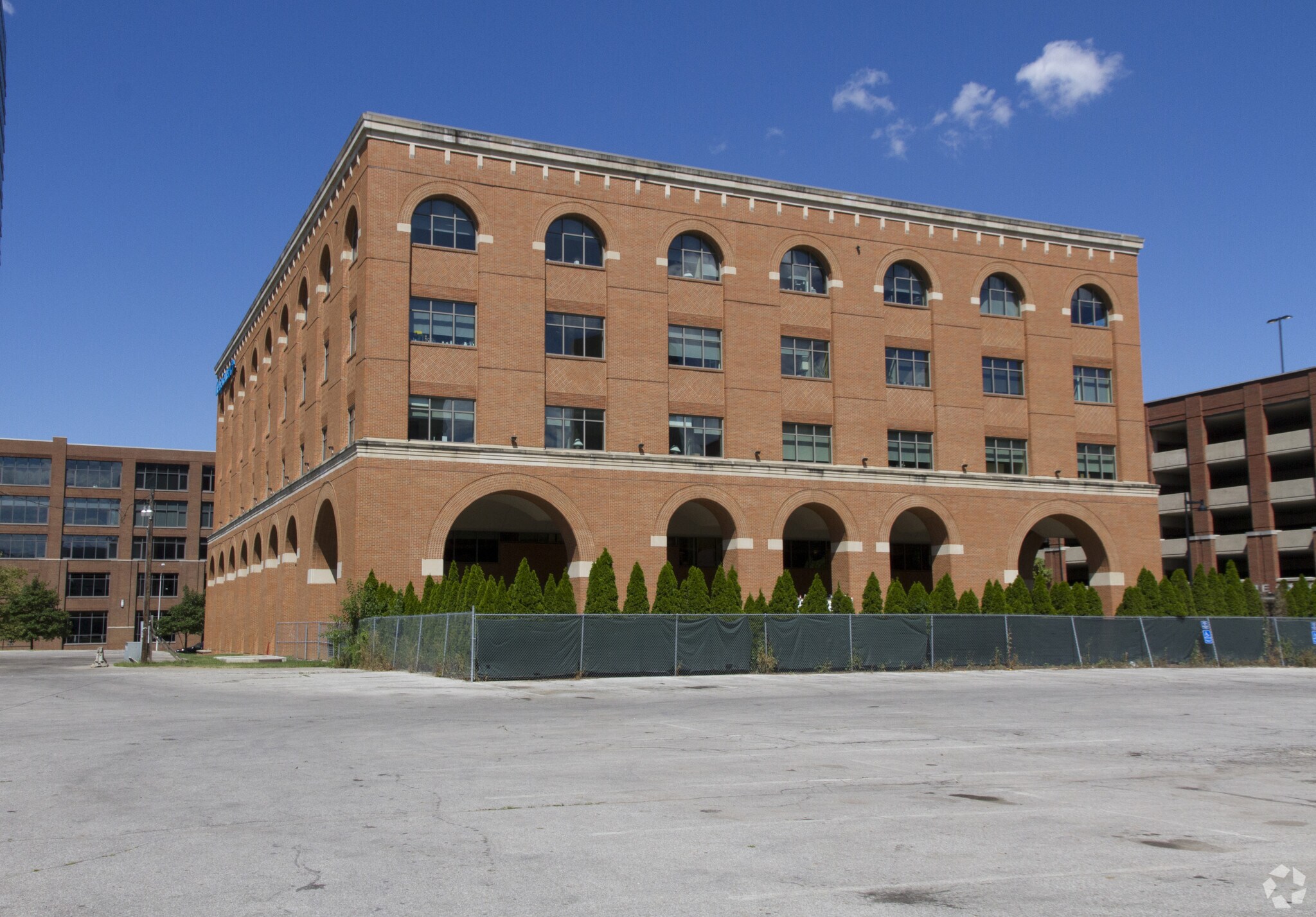 262 Neil Ave, Columbus, OH 43215 Eye Center