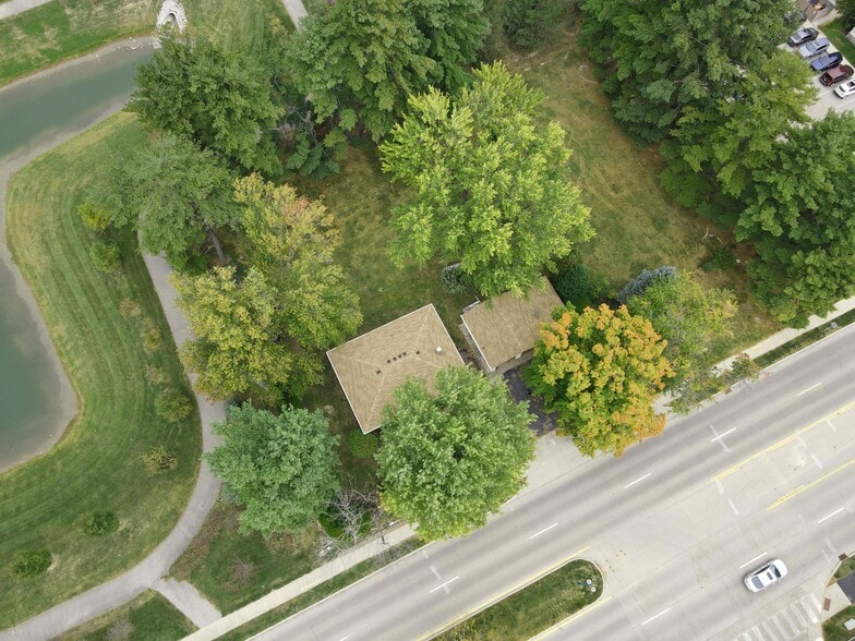 13562 E 116th St, Fishers, IN for sale - Building Photo - Image 2 of 9