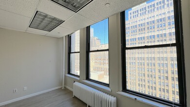 135 W 36th St, New York, NY for lease Interior Photo- Image 1 of 14