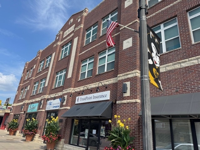 1114 Commercial St, Emporia, KS for lease - Building Photo - Image 1 of 17