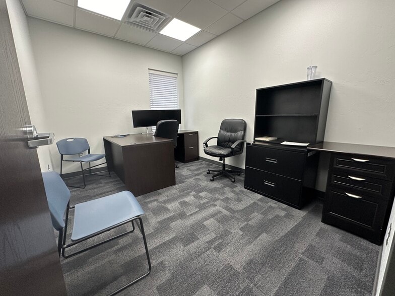 15108 Traditions Blvd, Edmond, OK for lease - Interior Photo - Image 3 of 8