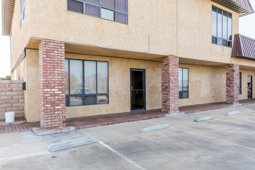 1249 E Ridgecrest Blvd, Ridgecrest, CA for sale - Building Photo - Image 3 of 64