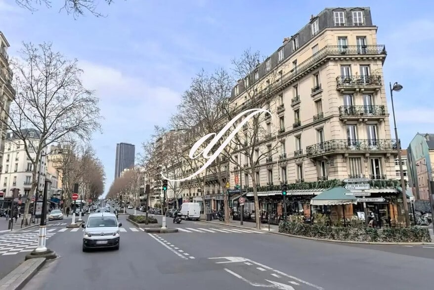 Retail in Paris for sale - Building Photo - Image 1 of 4