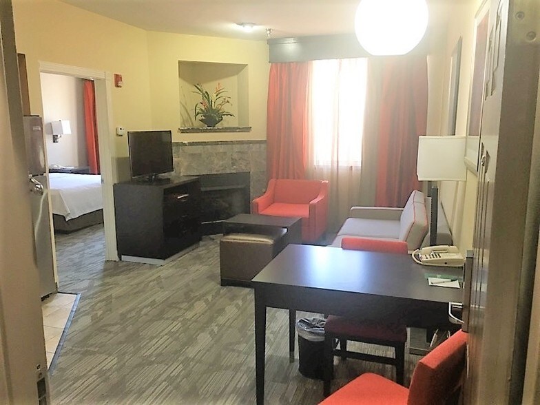 3104 Golden Rd, Tyler, TX for sale - Building Photo - Image 1 of 1