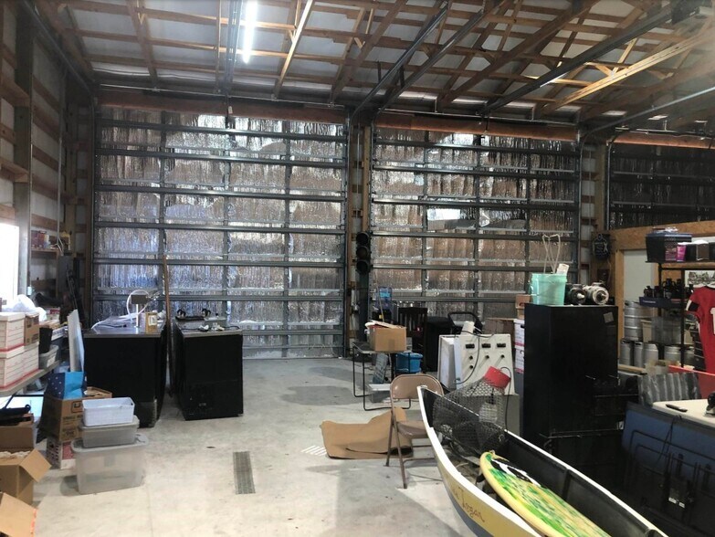 1106 Port Neches Ave, Port Neches, TX for sale - Interior Photo - Image 3 of 4