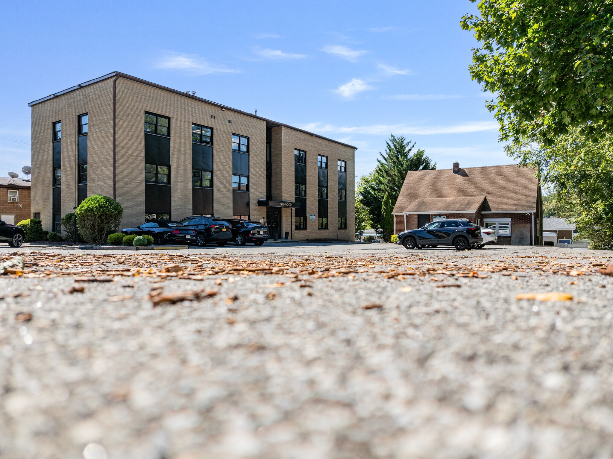 7 Elmwood Dr, New City, NY for lease Building Photo- Image 1 of 20