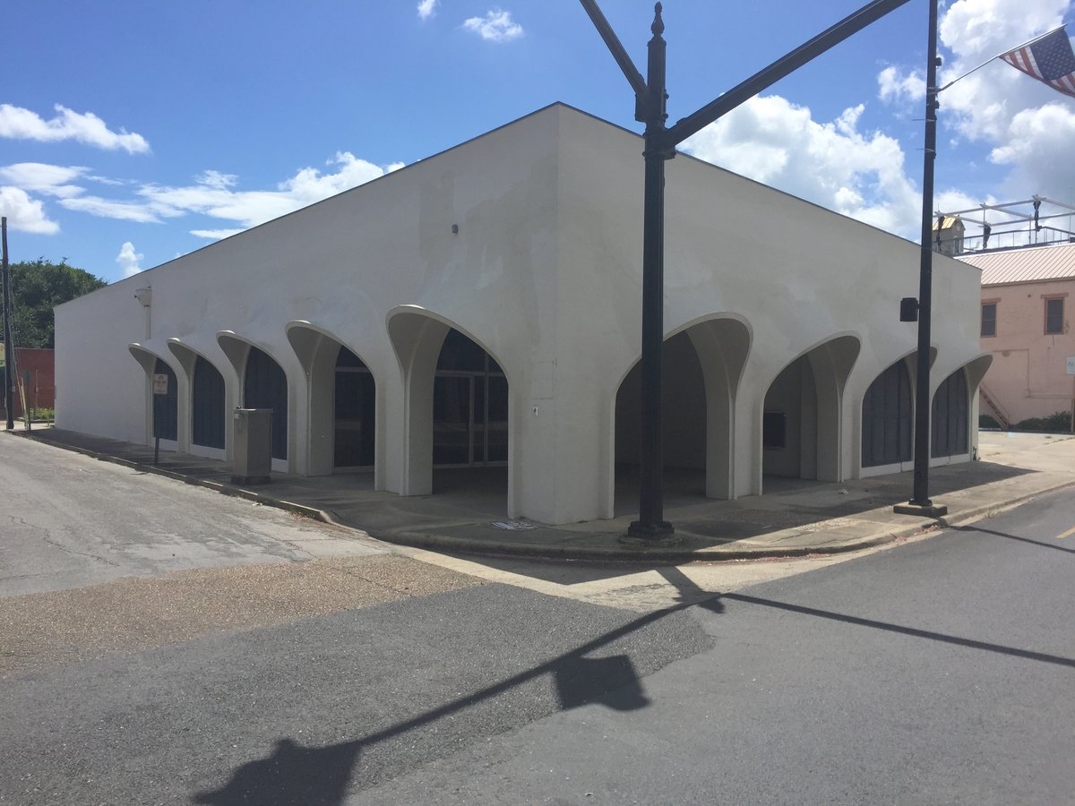 222 E Main St, New Iberia, LA for sale Building Photo- Image 1 of 1