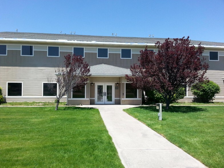 800 W 12th St, Alturas, CA for sale - Building Photo - Image 1 of 1