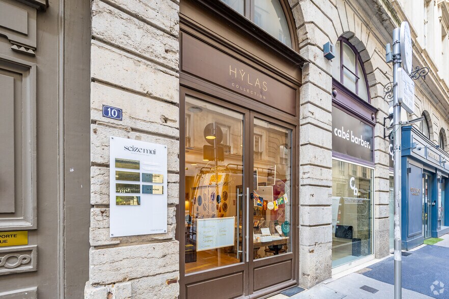 Retail in Lyon for lease - Building Photo - Image 2 of 6