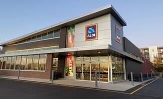 More details for 3021-3039 E Michigan Ave, Jackson, MI - Retail for Lease