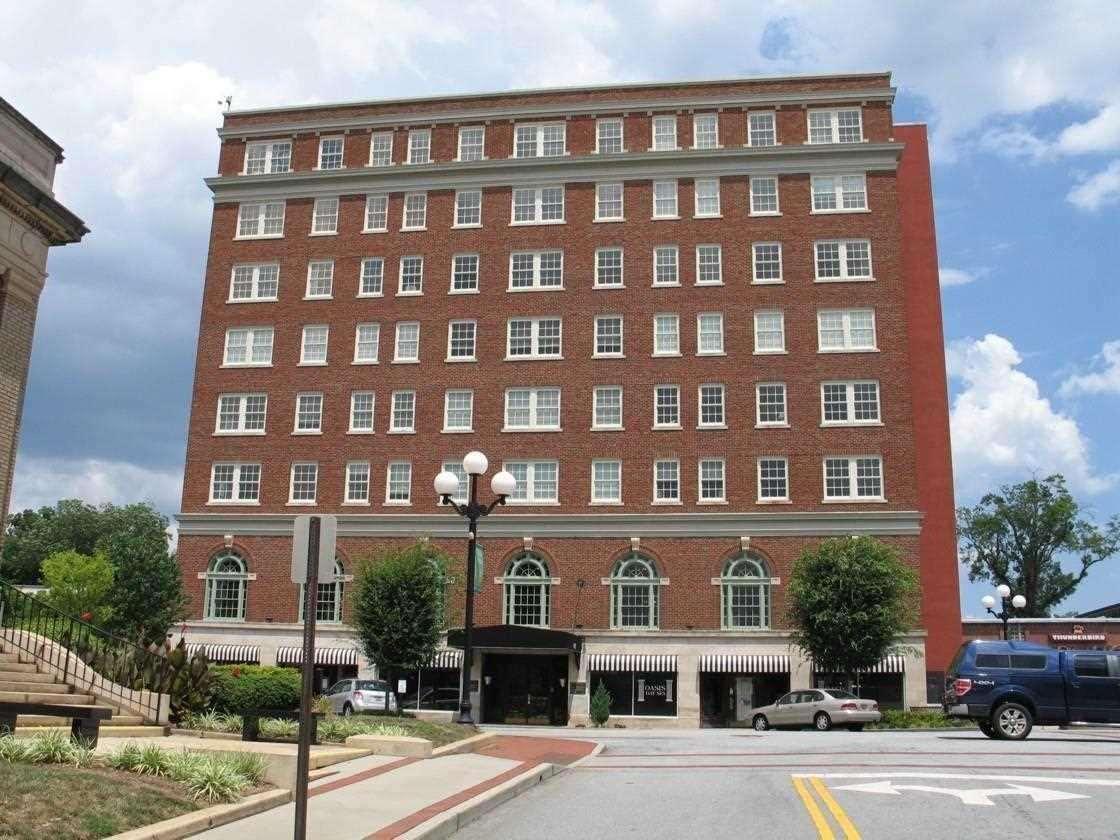 402 N Main St, Anderson, SC for sale Building Photo- Image 1 of 1