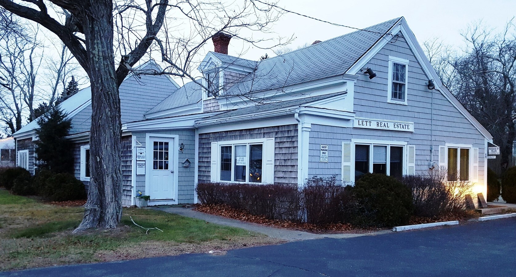 332 Main St, West Dennis, MA 02670