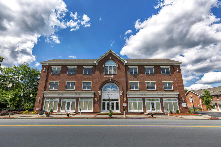 25 Main St, Goshen, NY for sale - Primary Photo - Image 1 of 27