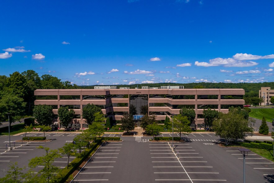 4 Corporate Dr, Shelton, CT 06484 Office/Medical for Lease