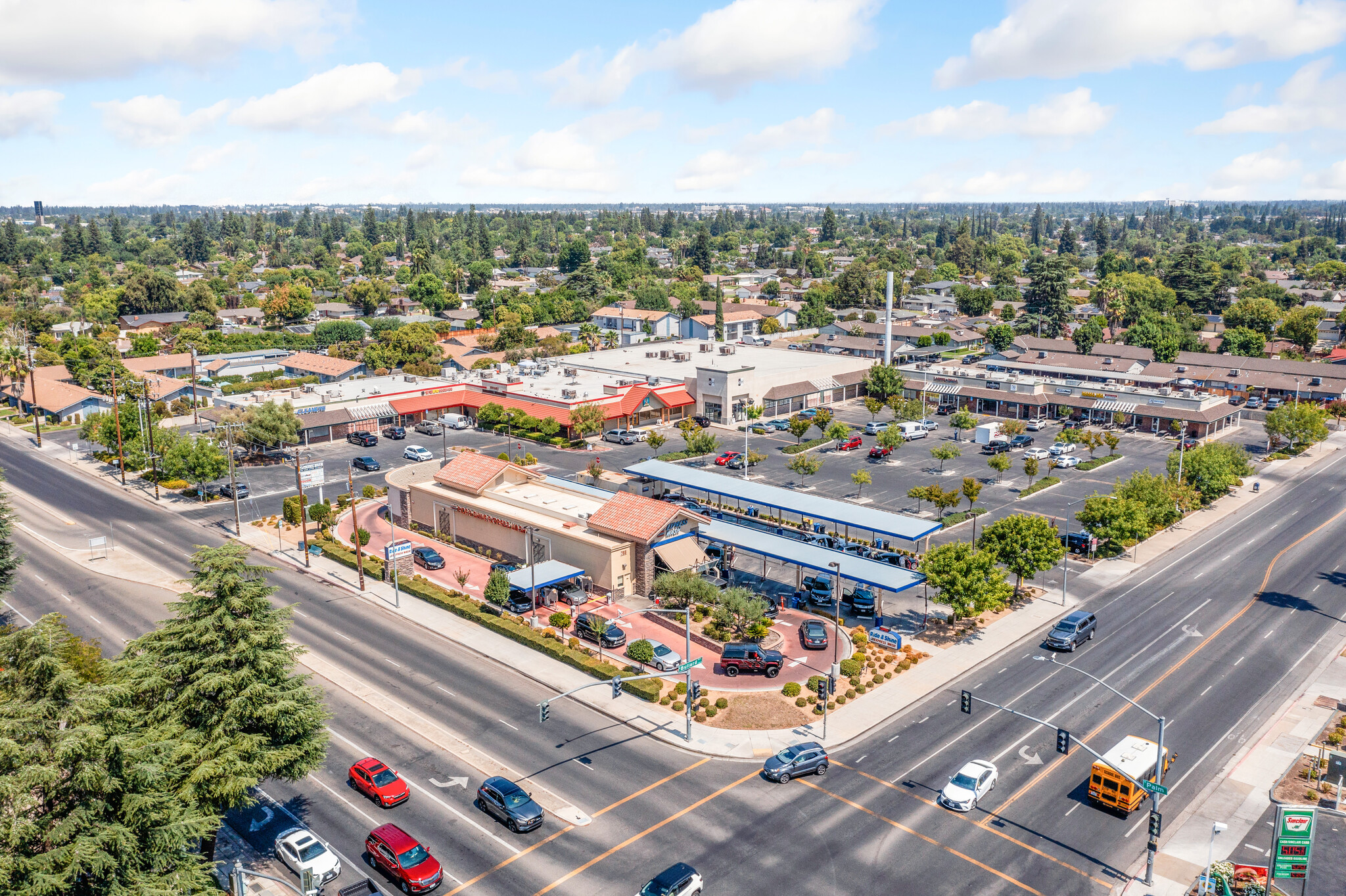 732-788 W Bullard ave, Fresno, CA for lease Primary Photo- Image 1 of 7