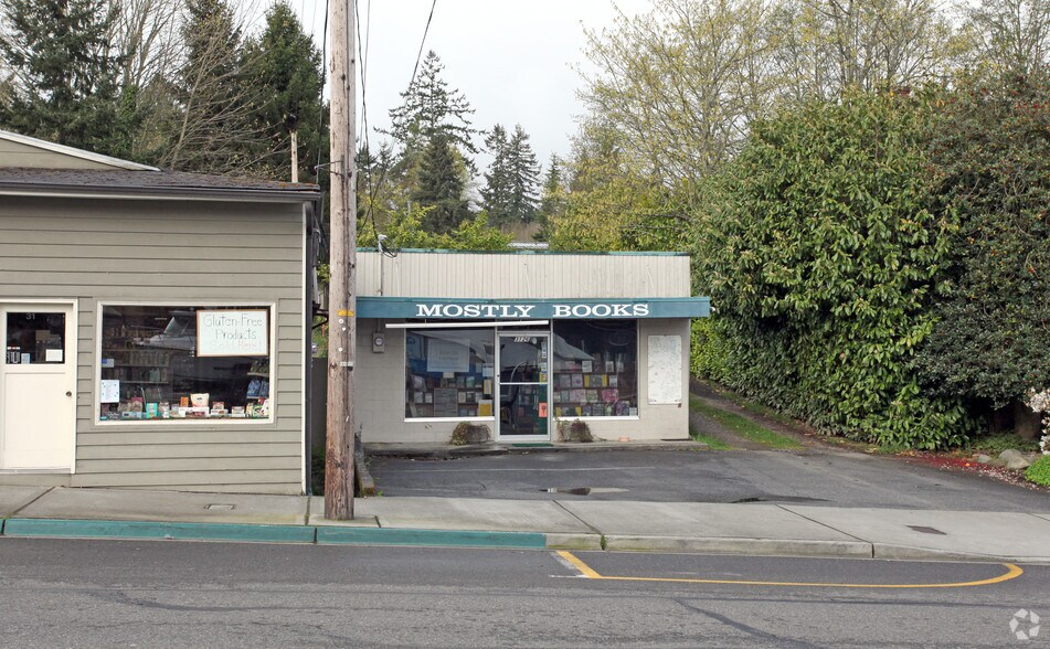 3126 Harborview Dr, Gig Harbor, WA for sale - Building Photo - Image 2 of 2