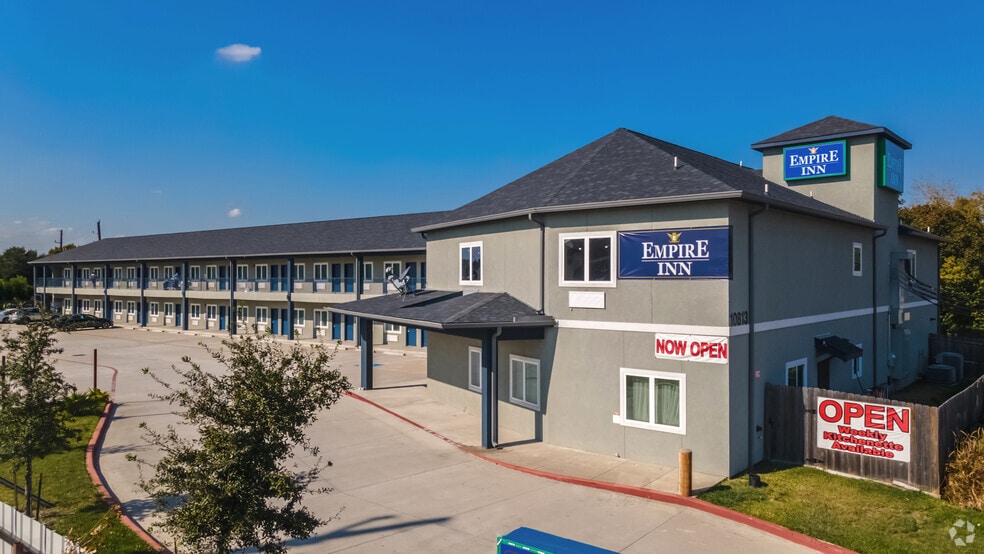 10813 Huffmeister Rd, Houston, TX for sale - Primary Photo - Image 1 of 5