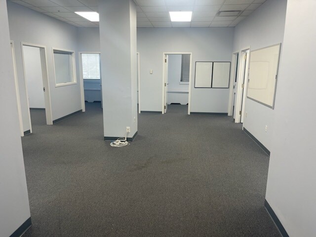 1144 Lake St, Oak Park, IL for lease Interior Photo- Image 1 of 3