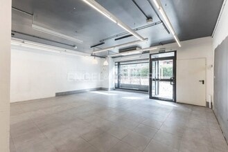 Retail in Barcelona, Barcelona for lease Interior Photo- Image 1 of 6