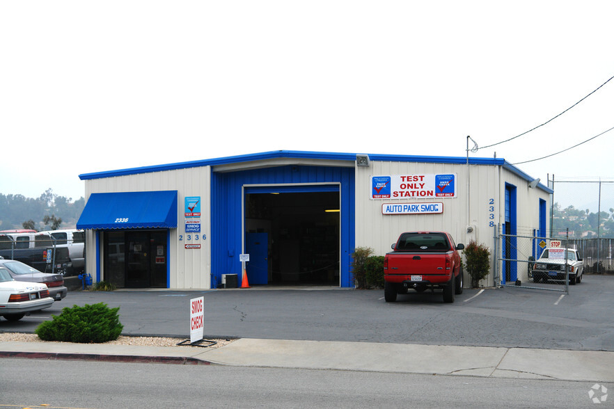 2336-2338 Auto Park Way, Escondido, CA for lease - Building Photo - Image 3 of 5