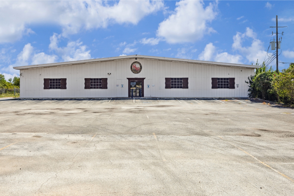 25635 Southwest Fwy, Rosenberg, TX for lease Building Photo- Image 1 of 8