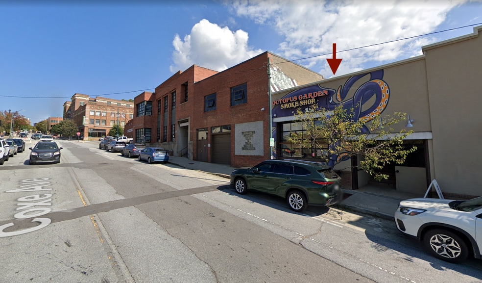 186 Coxe Ave, Asheville, NC for lease - Building Photo - Image 1 of 22