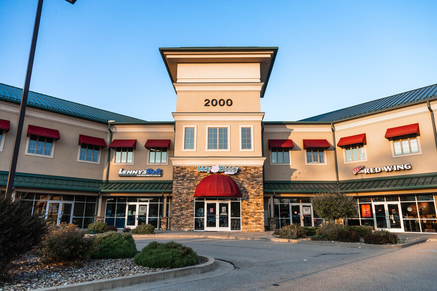 2000 Park Place Dr, Washington, PA for lease - Building Photo - Image 1 of 80