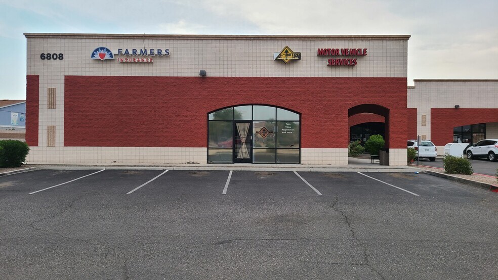 6808 N Dysart Rd, Glendale, AZ 85307 Dysart Crossing