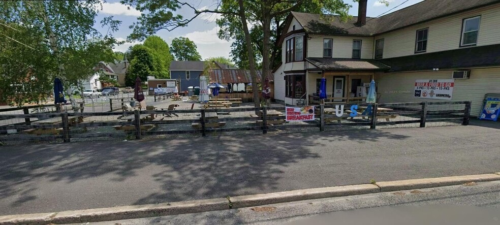 1406 Lake Ariel Hwy, Lake Ariel, PA for sale - Building Photo - Image 3 of 3