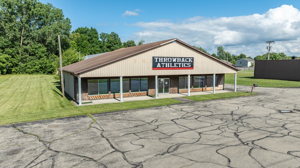 920 S Rangeline Rd, Anderson, IN for sale - Building Photo - Image 3 of 7