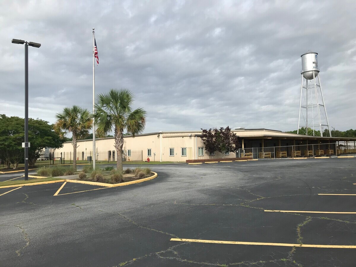 4445 Barnwell Rd, Williston, SC 29853