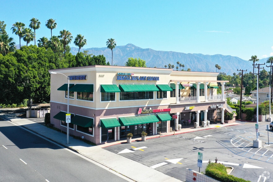 3007 Huntington Dr, Pasadena, CA for lease - Primary Photo - Image 1 of 2