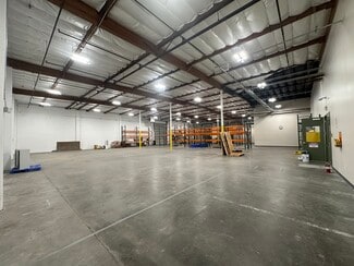 More details for 2049 W Steele Ln, Santa Rosa, CA - Industrial for Sale