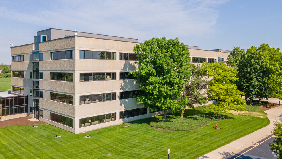 9555-9595 Springboro Pike, Miamisburg, OH for lease - Building Photo - Image 1 of 13