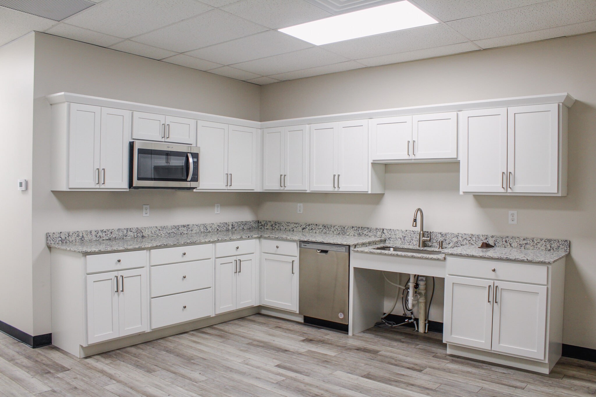 5601 W Main St, Kalamazoo, MI for lease Interior Photo- Image 1 of 6