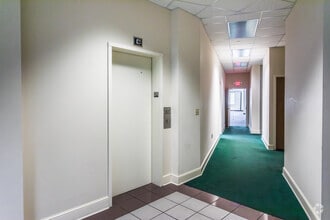 7375 Adrianne Pl, Bartlett, TN for lease Interior Photo- Image 1 of 7