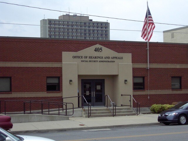 405 S 7th St, Paducah, KY for sale Primary Photo- Image 1 of 1