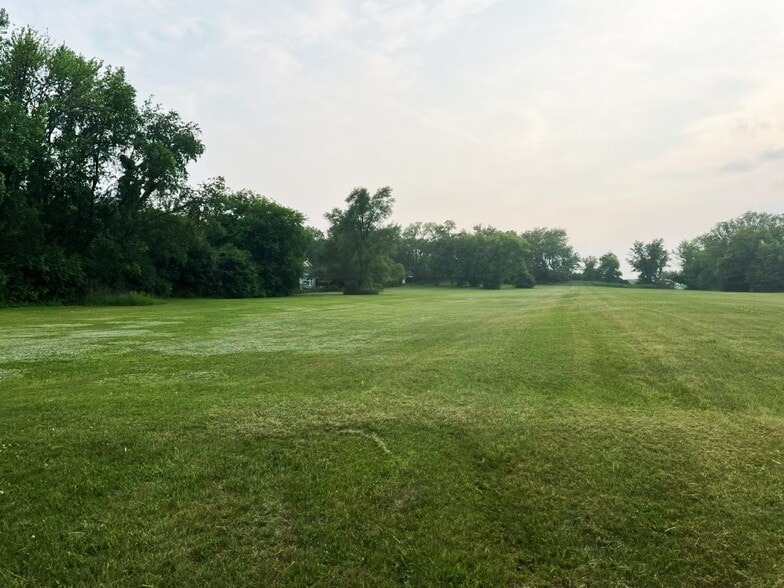 3269 S Alpine Rd, Rockford, IL for sale - Building Photo - Image 2 of 12