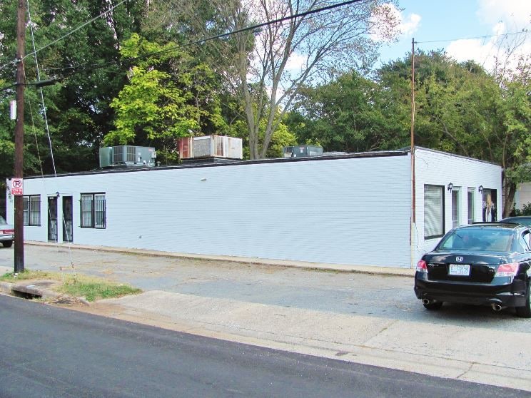 2501 E Bessemer Ave, Greensboro, NC for lease - Building Photo - Image 2 of 12