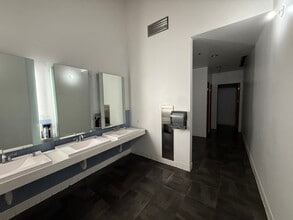 3562-3582 Eastham Dr, Culver City, CA for lease Interior Photo- Image 2 of 19