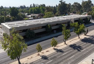 West Shaw Plaza - Parking Garage