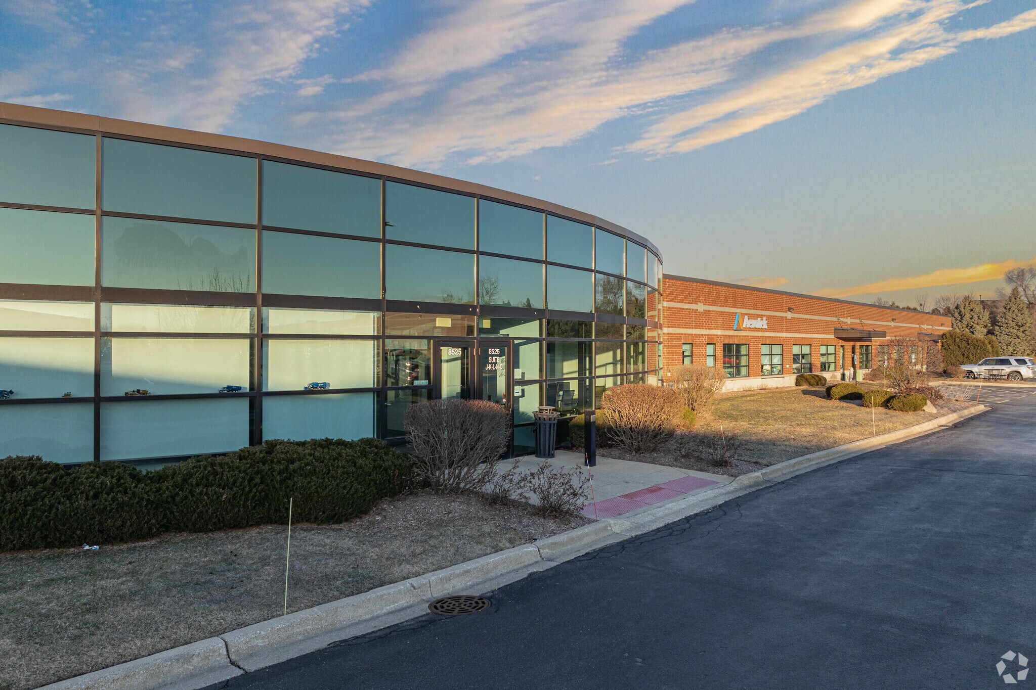 8525 W 183rd St, Tinley Park, IL for lease Building Photo- Image 1 of 6