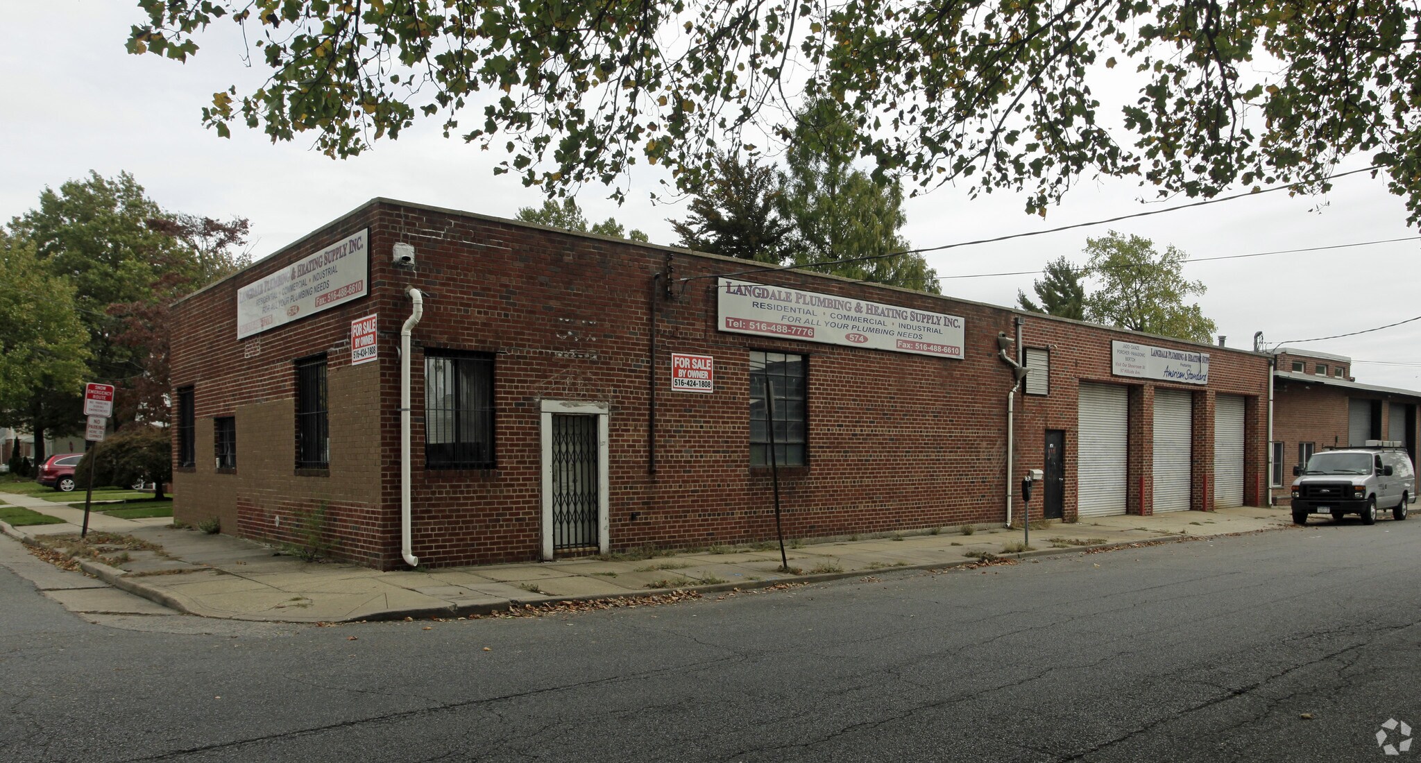 574 Cherry Ln, Floral Park, NY for sale Primary Photo- Image 1 of 1