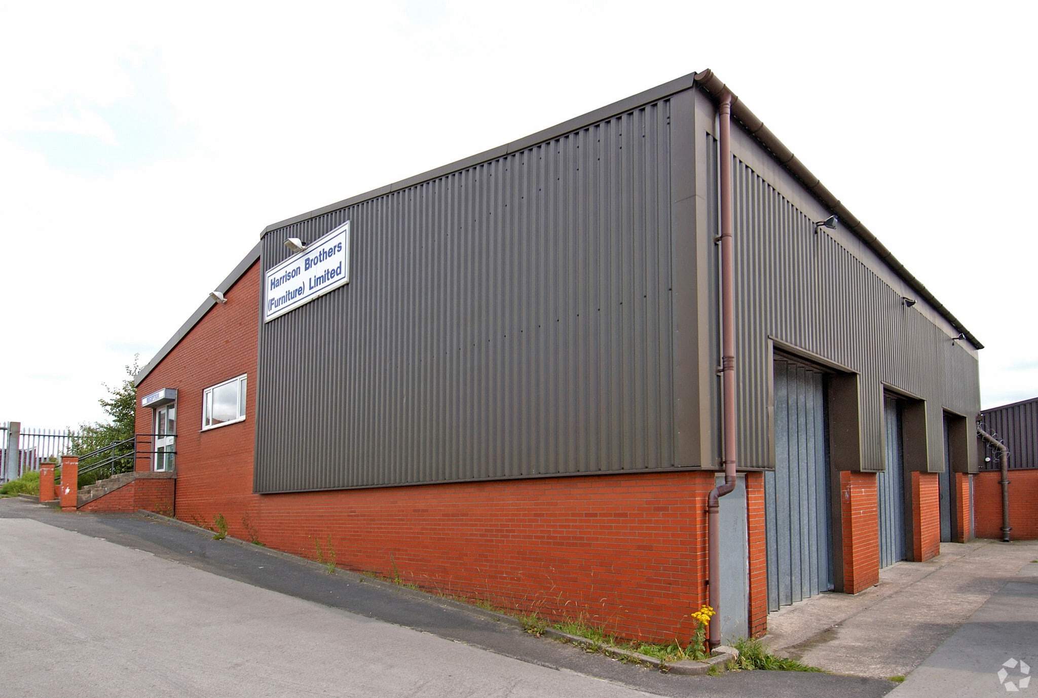 Honeywell Ln, Oldham for sale Primary Photo- Image 1 of 1