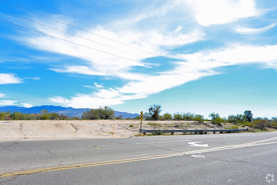 S Houghton Rd, Tucson, AZ for sale - Building Photo - Image 2 of 6