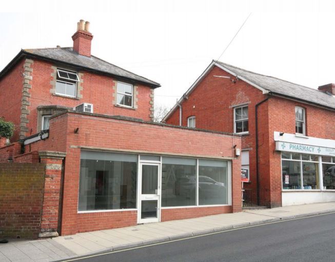 High St, Gillingham for sale - Primary Photo - Image 1 of 1